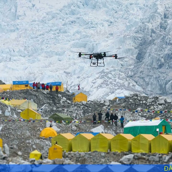 UAV – “CÁNH TAY NỐI DÀI” CỨU SINH TRÊN NÓC NHÀ THẾ GIỚI