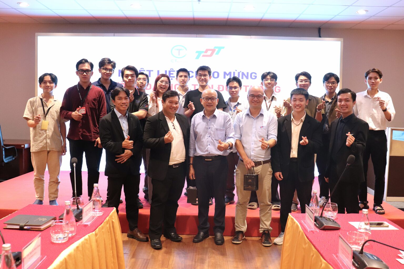 CT GROUP VÀ URLAB – ĐH TÔN ĐỨC THẮNG: HƯỚNG ĐẾN HỢP TÁC MỞ RỘNG HỆ THỐNG PHÒNG LAB CHIP BÁN DẪN VÀ UAV TRÊN TOÀN QUỐC