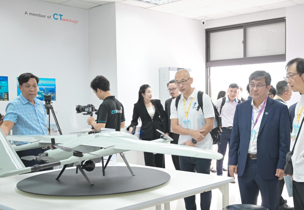 tdt-9-10-1024x683-1-1 CT GROUP AND URLAB – TON DUC THANG UNIVERSITY: TOWARD EXPANDING A NATIONAL NETWORK OF SEMICONDUCTOR CHIP AND UAV LABS