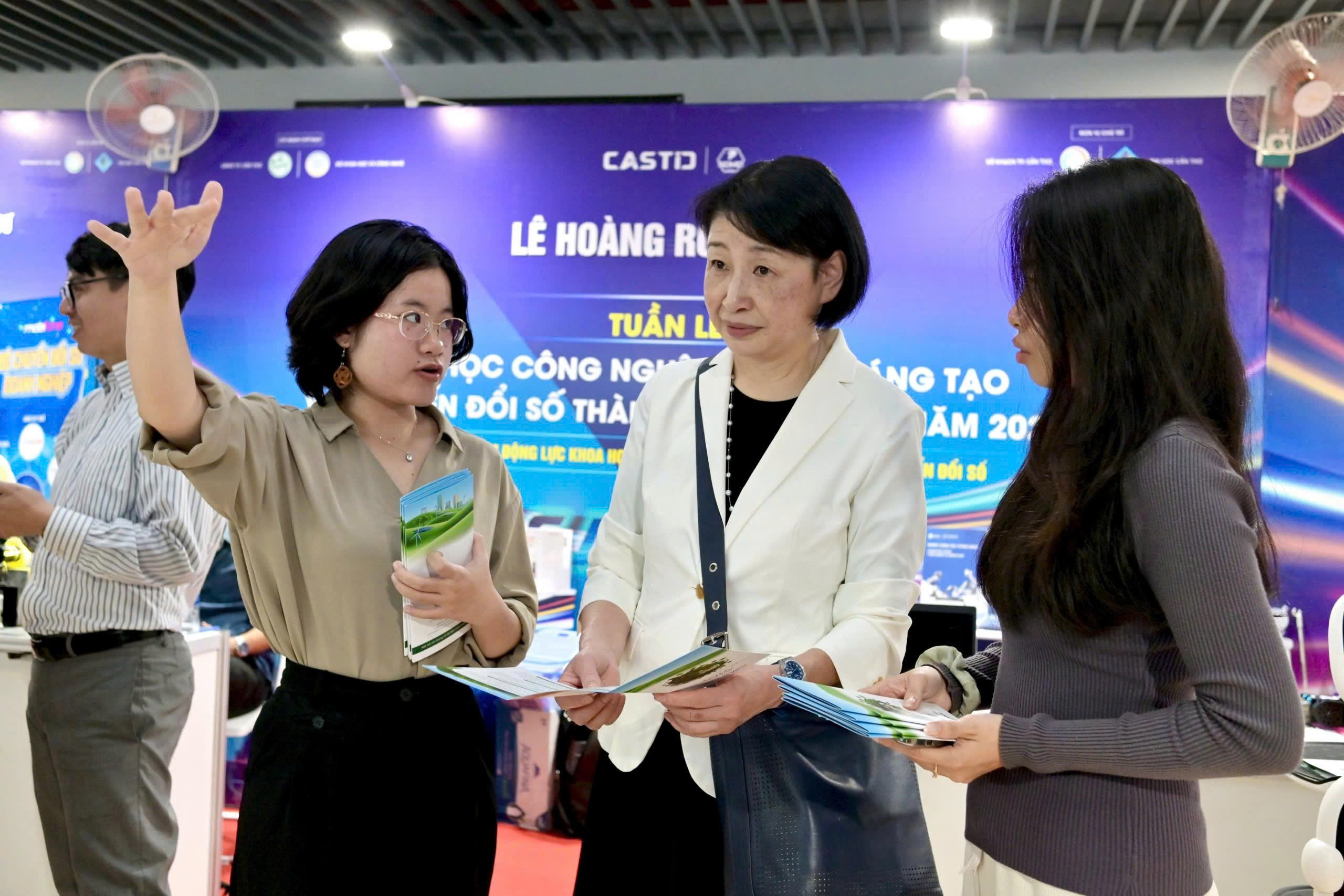 HỆ SINH THÁI CÔNG NGHỆ CT GROUP: KẾT NỐI VÀ PHÁT TRIỂN ĐỒNG BẰNG SÔNG CỬU LONG